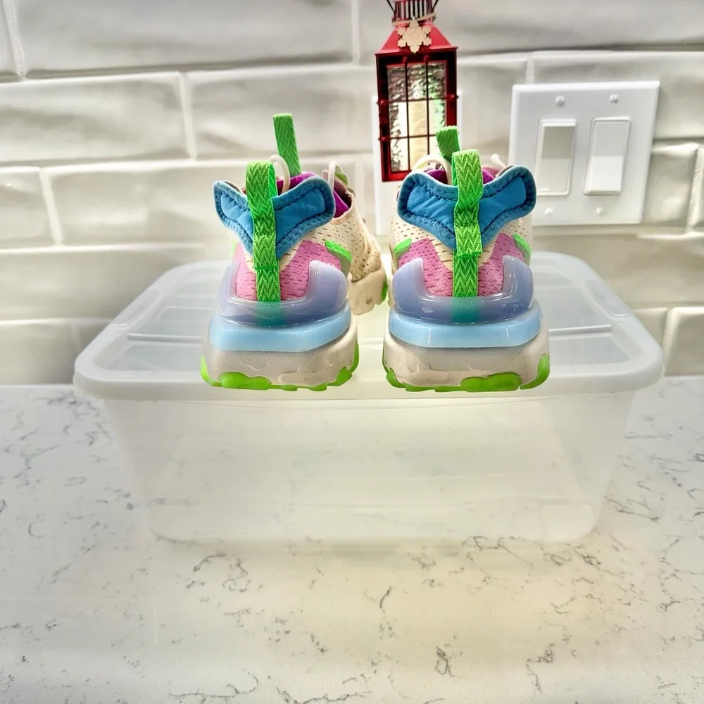 Nike React Vision Pink and White Sneakers - Picture 3 of 6